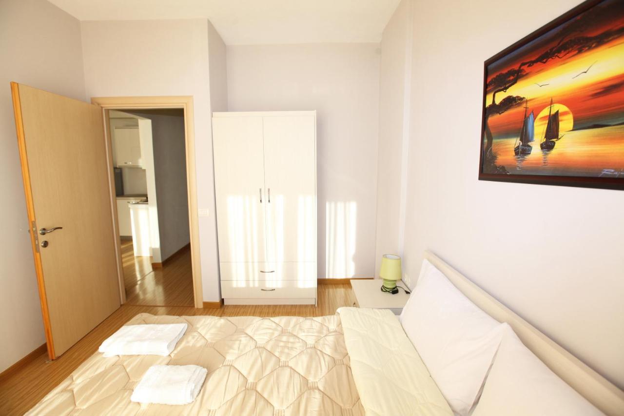 Teo Apartaments Sarandë Eksteriør bilde