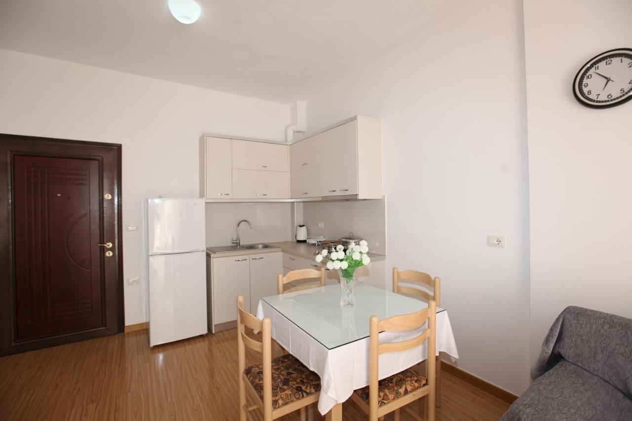 Teo Apartaments Sarandë Eksteriør bilde
