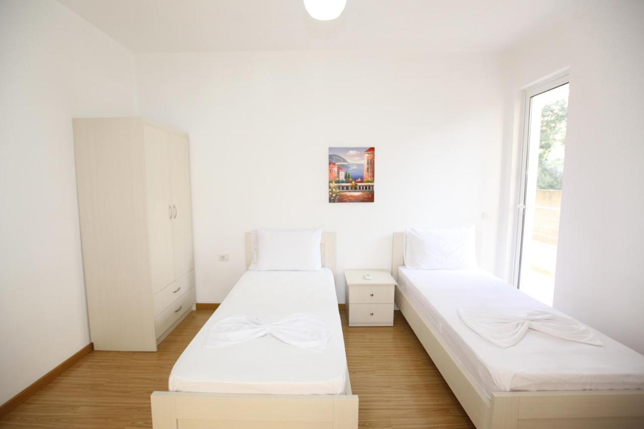 Teo Apartaments Sarandë Eksteriør bilde