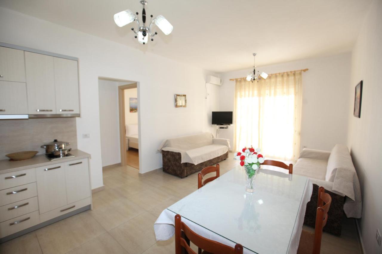 Teo Apartaments Sarandë Eksteriør bilde