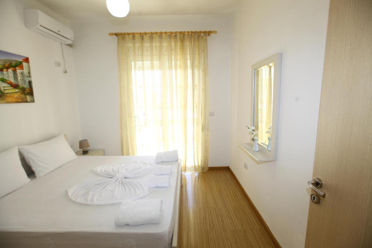 Teo Apartaments Sarandë Eksteriør bilde