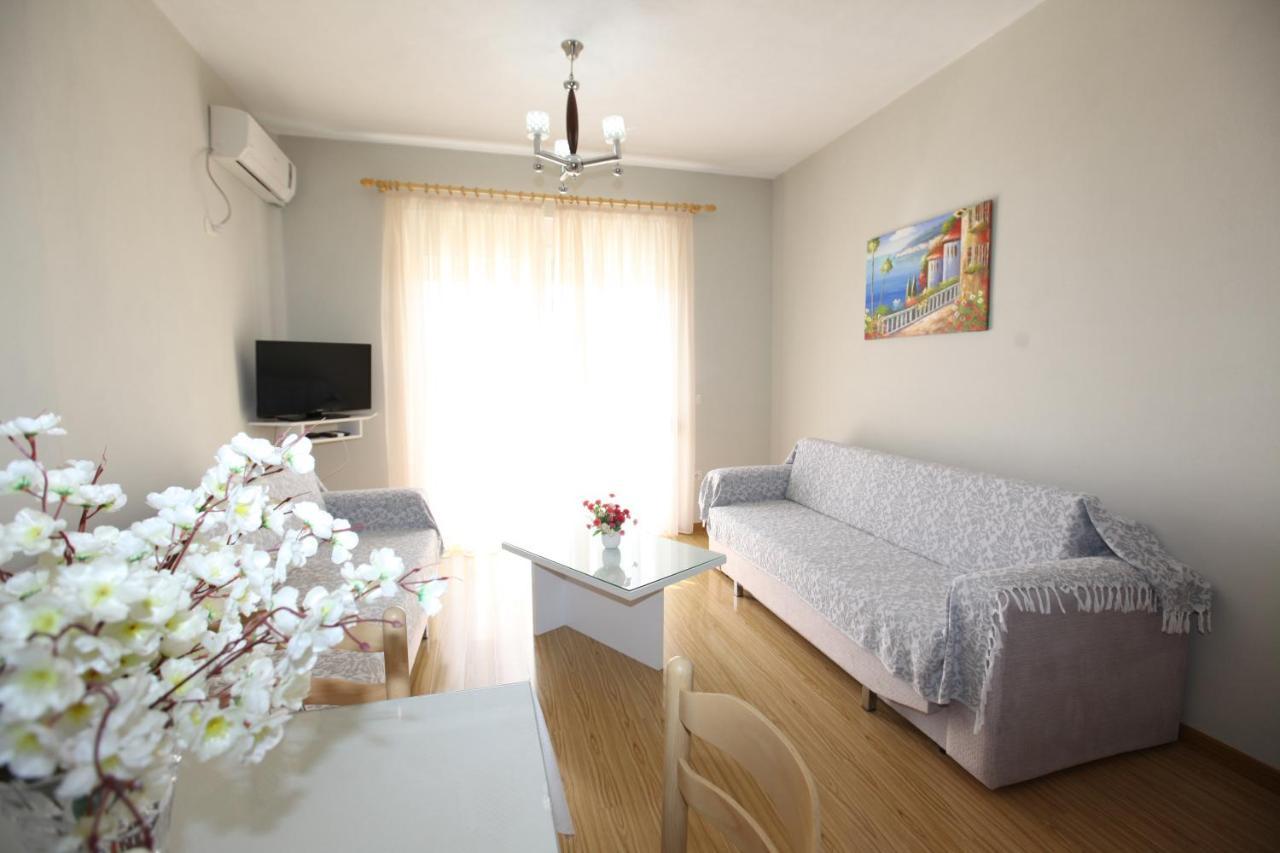 Teo Apartaments Sarandë Eksteriør bilde