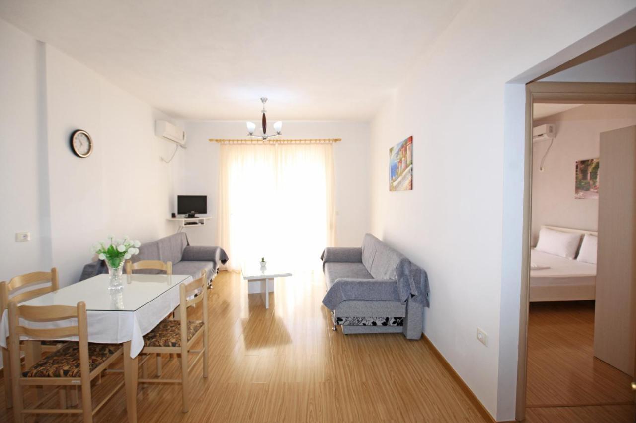 Teo Apartaments Sarandë Eksteriør bilde