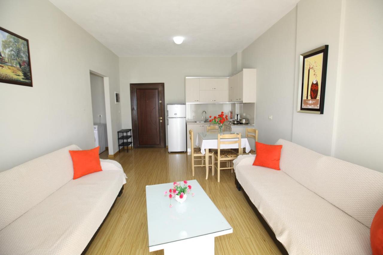 Teo Apartaments Sarandë Eksteriør bilde